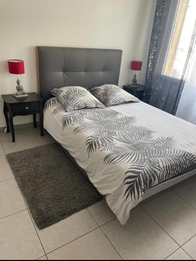 Studio A 300 M De La Gare De מונט-לה-ג'ולי מראה חיצוני תמונה