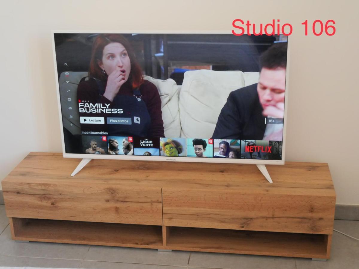 Studio A 300 M De La Gare De מונט-לה-ג'ולי מראה חיצוני תמונה