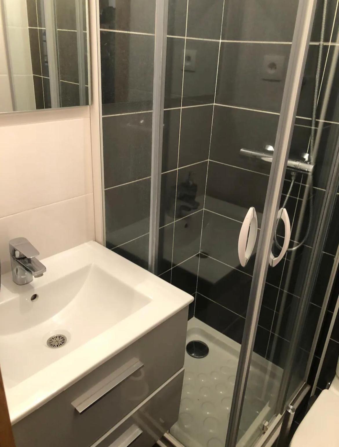 Studio A 300 M De La Gare De מונט-לה-ג'ולי מראה חיצוני תמונה