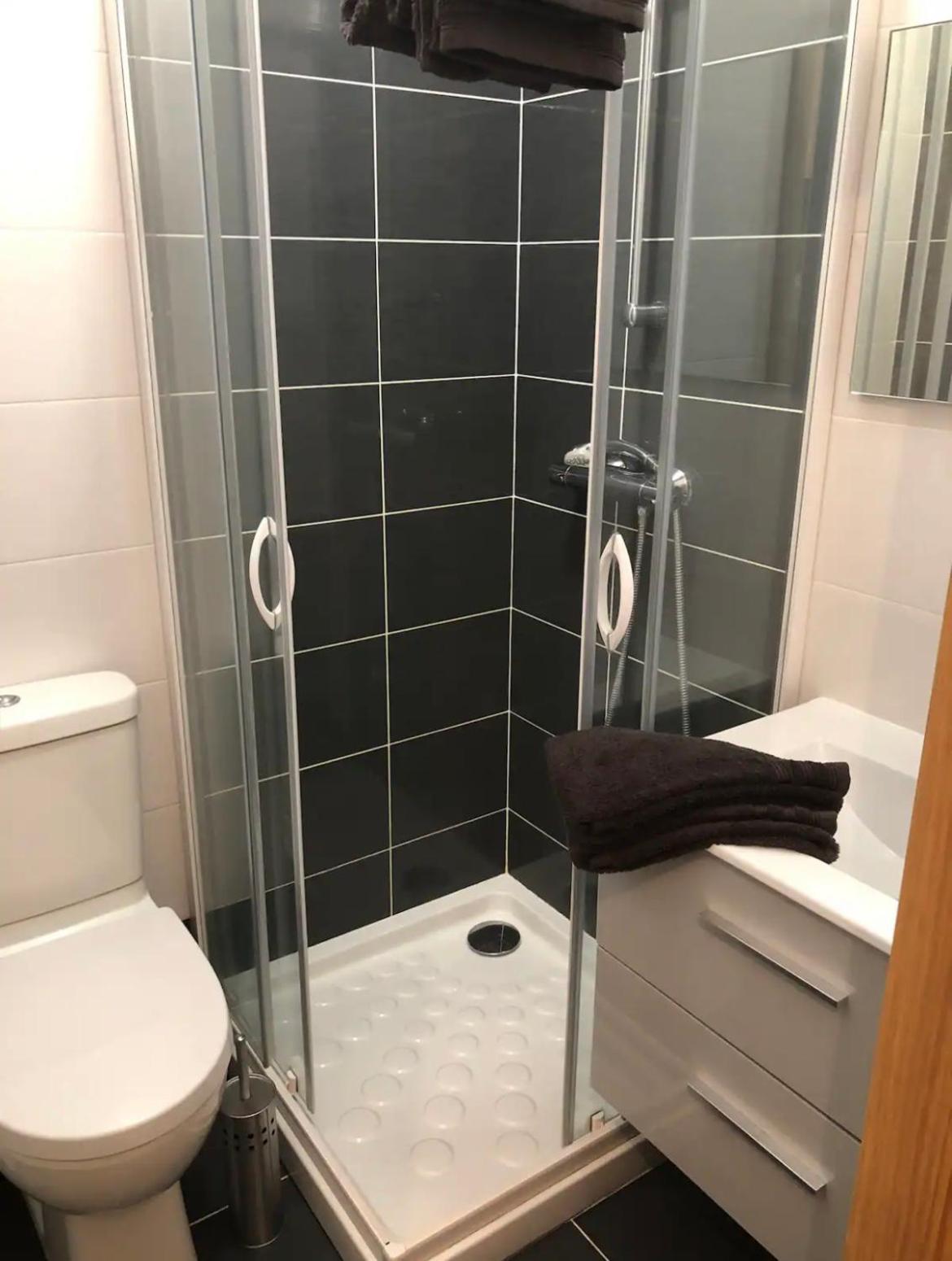 Studio A 300 M De La Gare De מונט-לה-ג'ולי מראה חיצוני תמונה