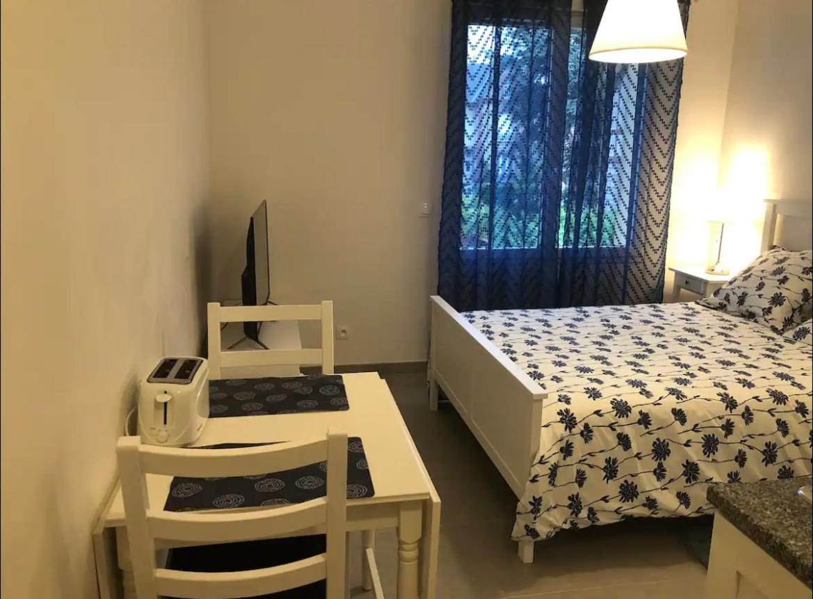 Studio A 300 M De La Gare De מונט-לה-ג'ולי מראה חיצוני תמונה