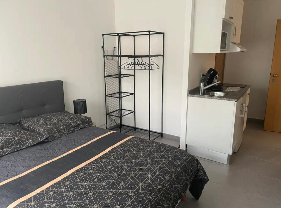 Studio A 300 M De La Gare De מונט-לה-ג'ולי מראה חיצוני תמונה